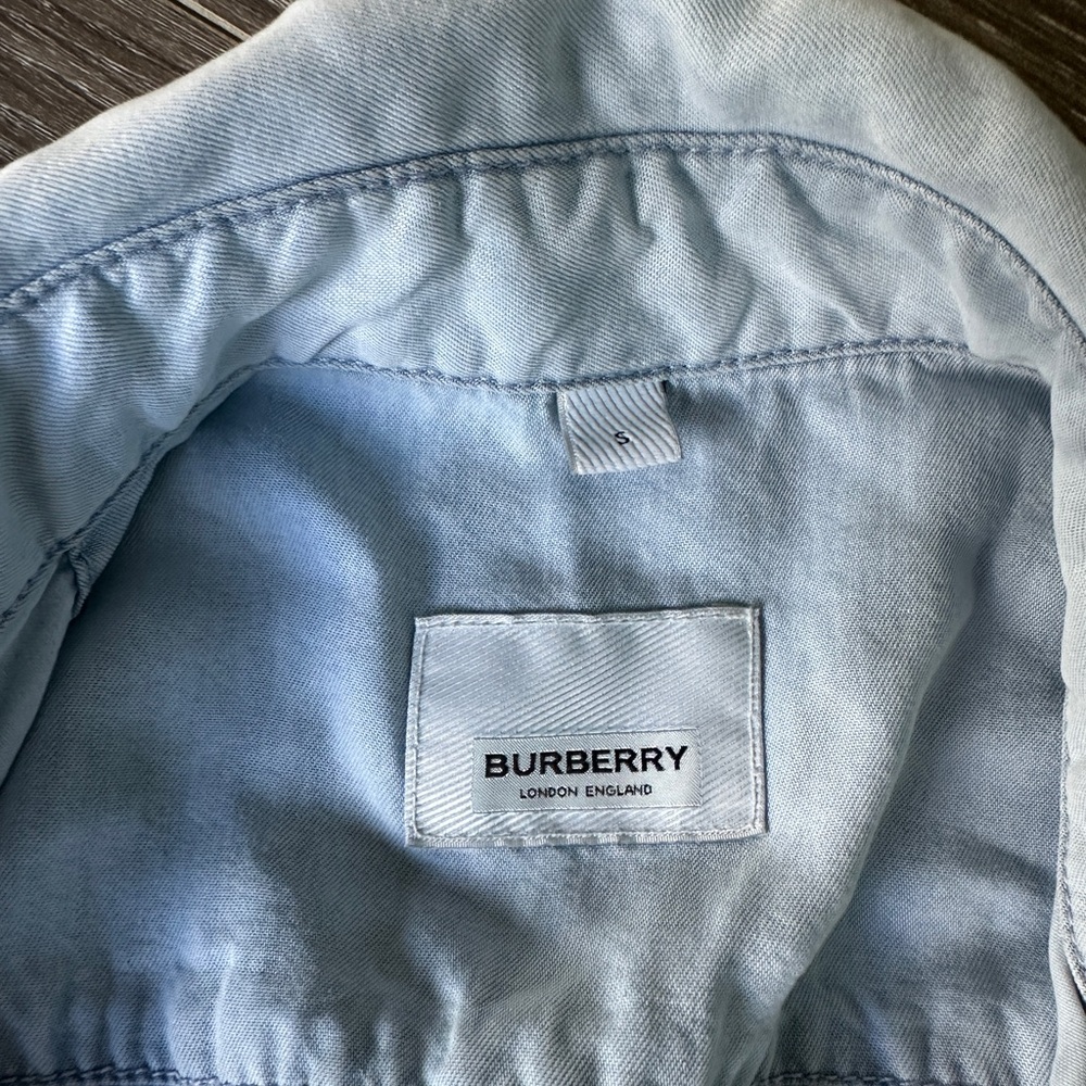 Burberry button down shirt - Picture 2 of 3
